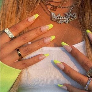 UV Rays Press-On Nails